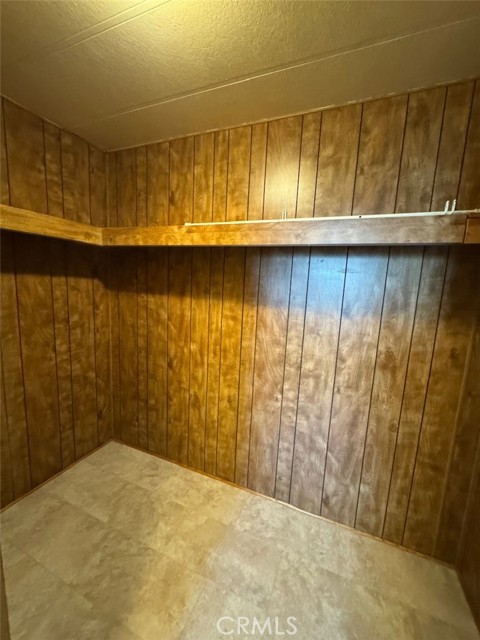 15181 Van Buren Boulevard, Riverside CA: https://media.crmls.org/medias/b0456bbf-4e56-4eba-9fc4-0c71ece8df21.jpg
