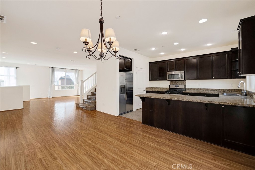 MLS #SB25248121 image #10