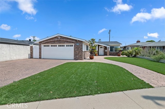 1825 Leola Street, Lomita CA: https://media.crmls.org/medias/b045cf3b-cb6b-4b09-9f1a-814ca78cfd70.jpg