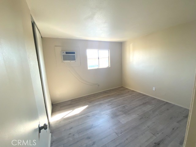 Image 8 of 9 For 15129 Elm Court C