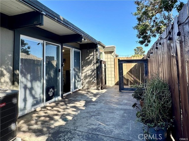 Detail Gallery Image 17 of 25 For 214 Del Gado Rd, San Clemente,  CA 92672 - 2 Beds | 1/1 Baths