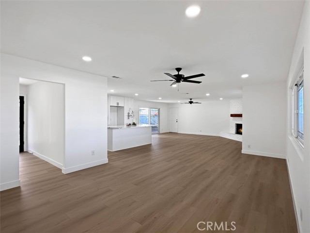 Detail Gallery Image 6 of 18 For 30143 Merrell, Nuevo,  CA 92567 - 3 Beds | 2 Baths