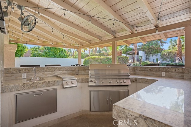 Detail Gallery Image 9 of 44 For 71569 Sahara Rd, Rancho Mirage,  CA 92270 - 5 Beds | 4 Baths