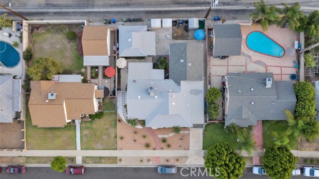 16908 Los Alimos Street, Granada Hills CA: https://media.crmls.org/medias/b0478b95-8079-4975-81cf-851e8b50ded6.jpg