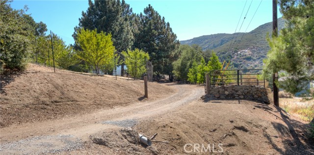 Detail Gallery Image 9 of 75 For 12145 Twin Springs Rd, Descanso,  CA 91916 - 4 Beds | 2 Baths