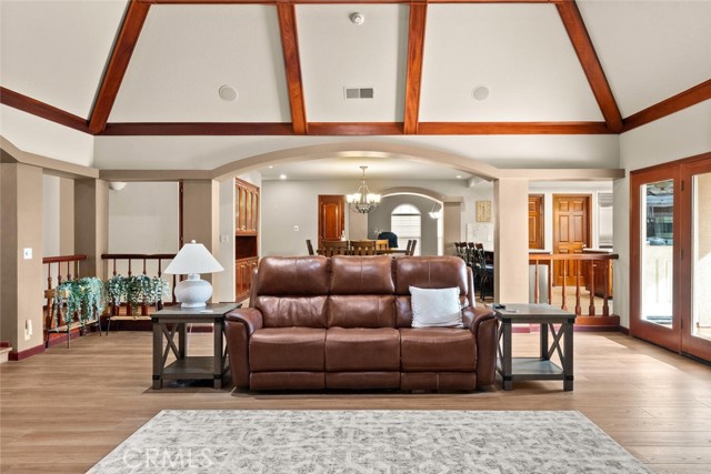 Detail Gallery Image 10 of 68 For 115 Brookvine Cir, Chico,  CA 95973 - 4 Beds | 3 Baths