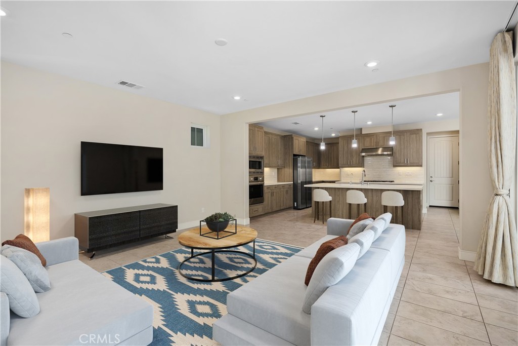 6795 Solterra Vista Pkwy - photo 6