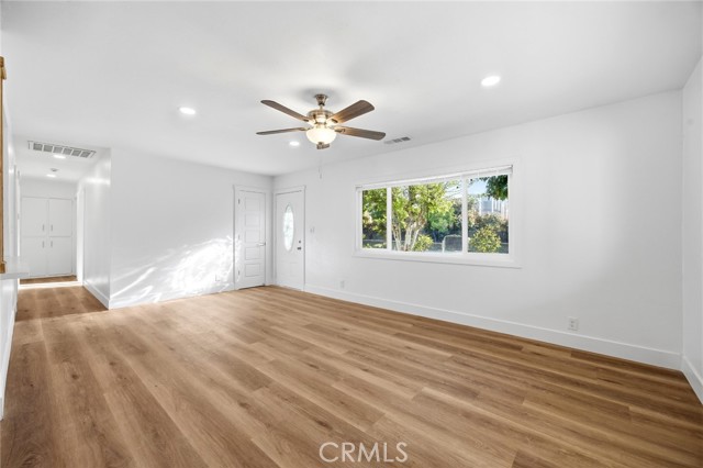 Detail Gallery Image 7 of 27 For 755 H, Parlier,  CA 93648 - 4 Beds | 2 Baths