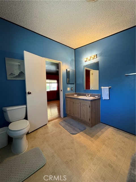 Detail Gallery Image 14 of 32 For 2224 Riviera Dr, Blythe,  CA 92225 - 3 Beds | 2 Baths