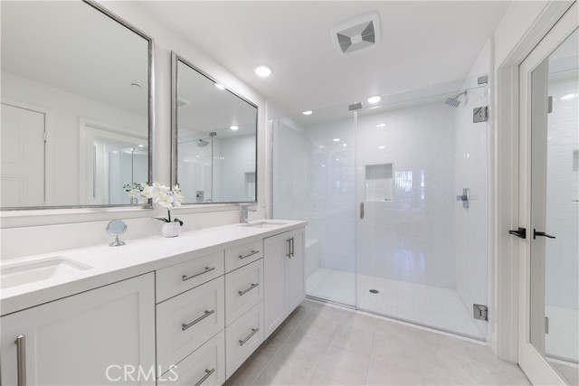 16235 Dawn Way, Tustin CA: https://media.crmls.org/medias/b049f1ea-e73a-4c3e-b1fe-29c34df14213.jpg