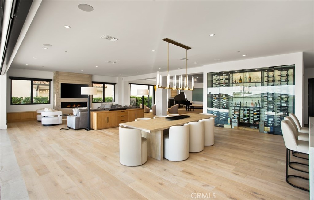 MLS #OC25164130 img 16