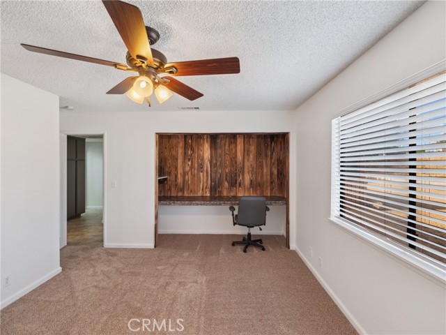 Detail Gallery Image 15 of 40 For 14005 Apple Valley Rd, Apple Valley,  CA 92307 - 3 Beds | 2 Baths