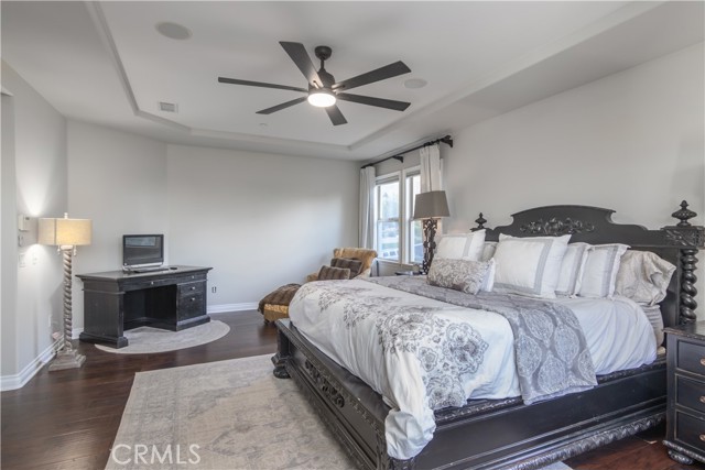 2159 Hathaway Avenue, Westlake Village CA: https://media.crmls.org/medias/b04b0728-2bdd-4c29-93a2-f848a78c7801.jpg