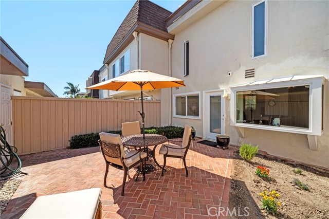 Detail Gallery Image 22 of 36 For 9745 Port Royal Cir, Huntington Beach,  CA 92646 - 2 Beds | 1/1 Baths