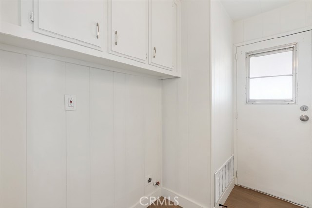 204 N La Paloma Avenue, San Jacinto CA: https://media.crmls.org/medias/b04b360b-4f9c-473b-a855-c862043ba074.jpg