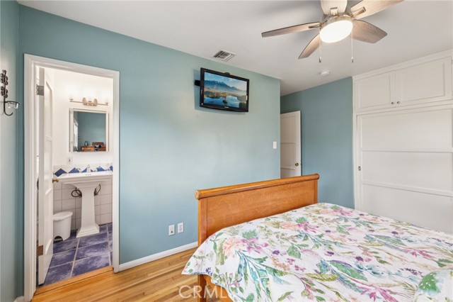 Detail Gallery Image 26 of 58 For 17006 Cantara St, Lake Balboa,  CA 91406 - 3 Beds | 2 Baths