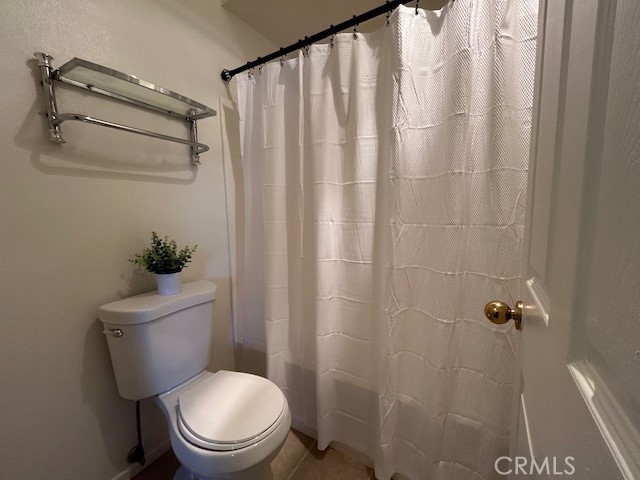 Detail Gallery Image 13 of 24 For 15044 Nordhoff St #6,  North Hills,  CA 91343 - 3 Beds | 2/1 Baths