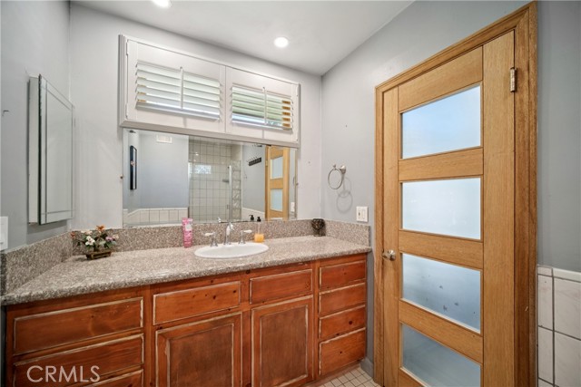 16857 Colven Road, Granada Hills CA: https://media.crmls.org/medias/b04c499d-9bc0-4855-bfba-324a811eda00.jpg
