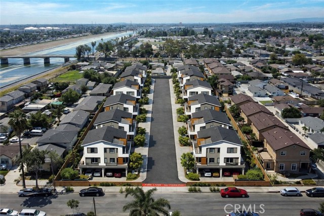 Detail Gallery Image 12 of 13 For 5252 Live Oak, Cudahy,  CA 90201 - – Beds | – Baths