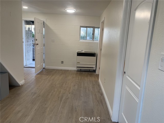 Detail Gallery Image 12 of 15 For 203 Benrud St, Monrovia,  CA 91016 - – Beds | – Baths