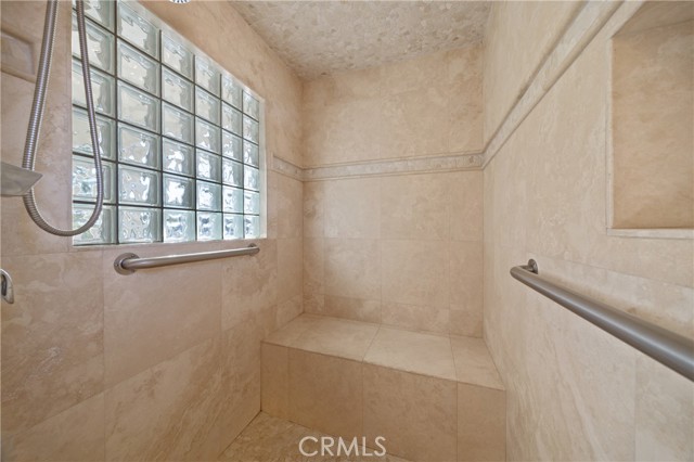 Detail Gallery Image 31 of 75 For 30181 Swan Point, Canyon Lake,  CA 92587 - 4 Beds | 3/1 Baths