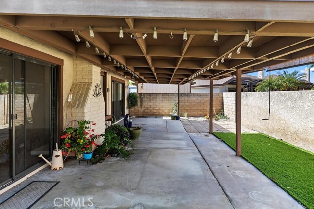 Detail Gallery Image 14 of 37 For 2974 Hyde Park Cir, Riverside,  CA 92506 - 2 Beds | 2 Baths