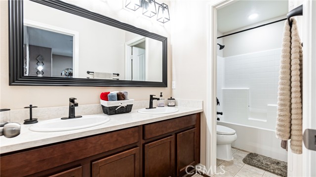 Detail Gallery Image 29 of 39 For 17613 Cedrela Way, San Bernardino,  CA 92407 - 4 Beds | 2/1 Baths