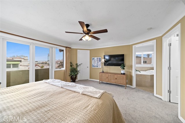Detail Gallery Image 27 of 43 For 129 Santa Ana Ave, Long Beach,  CA 90803 - 3 Beds | 3/1 Baths