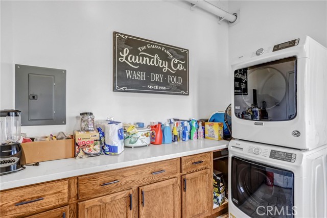 Detail Gallery Image 21 of 52 For 1048 S Willow, West Covina,  CA 91790 - 4 Beds | 3 Baths