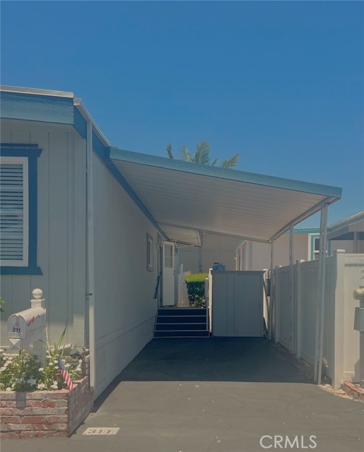 Detail Gallery Image 14 of 40 For 311 Concord Ln, Newport Beach,  CA 92660 - 2 Beds | 2 Baths