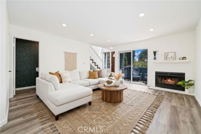 Front Image Thumbnail for CRPW26104158