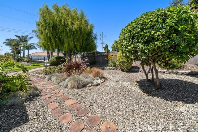 Detail Gallery Image 34 of 49 For 2610 Bayside Pl, Arroyo Grande,  CA 93420 - 3 Beds | 2 Baths