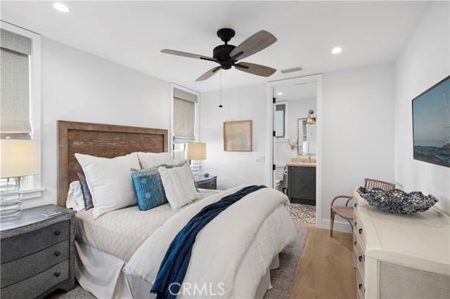 Detail Gallery Image 20 of 35 For 302 Orchid Ave, Corona Del Mar,  CA 92625 - 4 Beds | 4/1 Baths