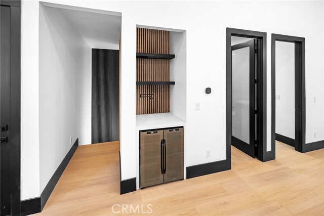 129 Winding Lane, Big Bear City CA: https://media.crmls.org/medias/b0509308-3f08-4bfc-93c1-918e2f6653db.jpg