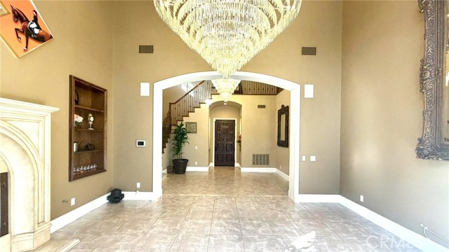 Detail Gallery Image 5 of 36 For 719 Carriage House Dr, Arcadia,  CA 91006 - 6 Beds | 6/1 Baths