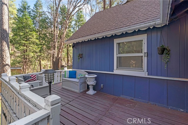 407 Dart Canyon Road, Crestline CA: https://media.crmls.org/medias/b0522371-32bc-496b-9d45-7065b7855788.jpg