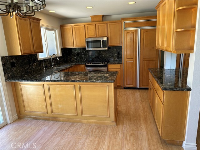 847 Barton Avenue photo 5