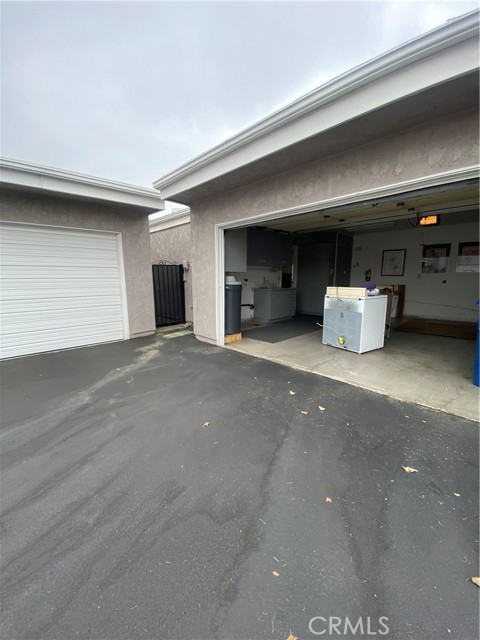 25236 Lawton Avenue, Loma Linda CA: https://media.crmls.org/medias/b0532b09-6493-4edb-9ee7-2f9d8567def1.jpg