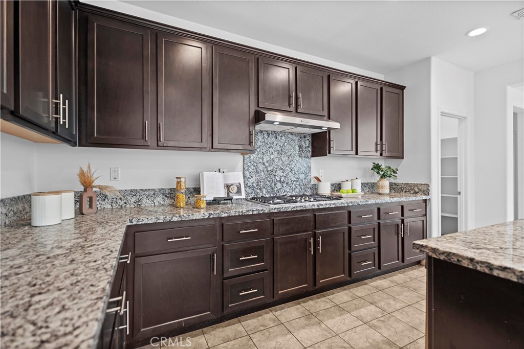 MLS #WS25110783 img 13