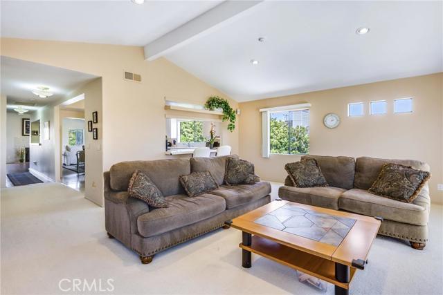 220 Helberta Avenue, Redondo Beach, California 90277, 4 Bedrooms Bedrooms, ,3 BathroomsBathrooms,Residential,Sold,Helberta,PV16158367