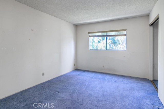 Detail Gallery Image 13 of 18 For 13203 Vanowen St #8,  North Hollywood,  CA 91605 - 2 Beds | 3 Baths