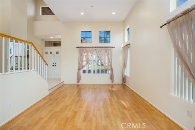 Detail Gallery Image 7 of 36 For 6714 Country Oaks Dr, Highland,  CA 92346 - 5 Beds | 3 Baths