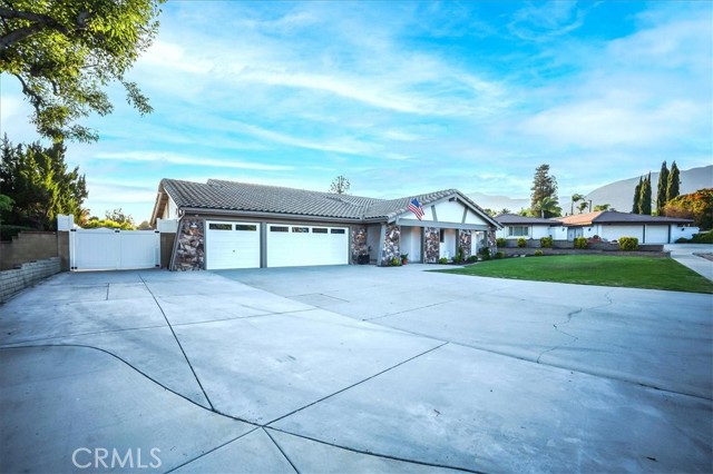 Detail Gallery Image 44 of 46 For 2071 N Redding Way, Upland,  CA 91784 - 3 Beds | 3 Baths