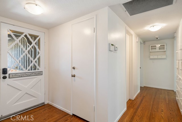 Detail Gallery Image 9 of 44 For 338 S La Serena Dr, West Covina,  CA 91791 - 4 Beds | 4/1 Baths