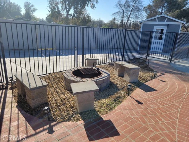 Detail Gallery Image 17 of 30 For 16001 Lake Mathews Dr, Perris,  CA 92570 - 3 Beds | 2/1 Baths