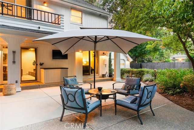 1624 Bidwell Avenue, Chico CA: https://media.crmls.org/medias/b058f803-ded3-4af4-8020-404cece5dab5.jpg