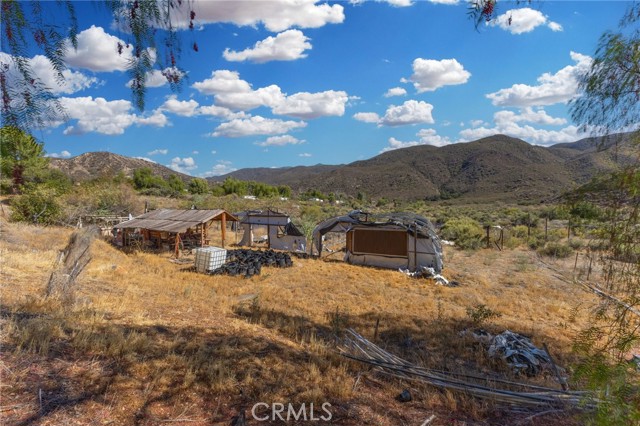 45479 Sheeps Foot Road, Aguanga CA: https://media.crmls.org/medias/b0591e5f-ba8d-4147-8405-420782b4f0c7.jpg