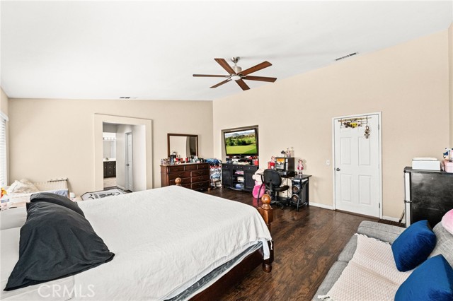Image 24 of 45 For 25969 Magnifica Court