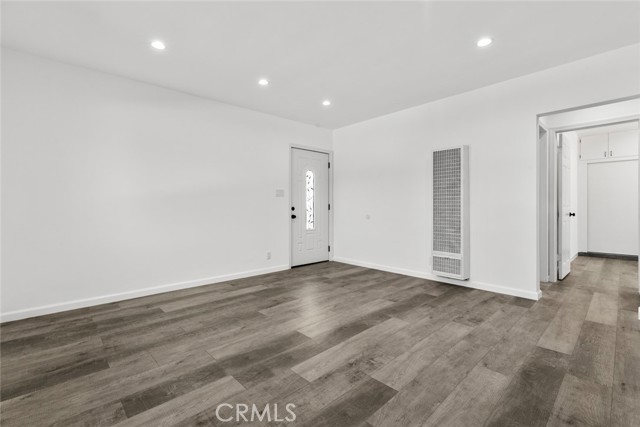 142 S Savannah Street, Los Angeles CA: https://media.crmls.org/medias/b0593d88-3a4f-4550-a63b-7da3b66092dd.jpg