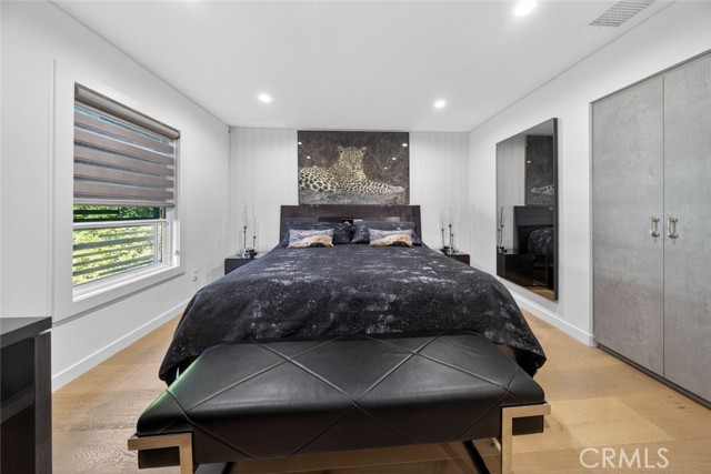 Detail Gallery Image 26 of 64 For 4926 Greenbush Ave, Sherman Oaks,  CA 91423 - 4 Beds | 3 Baths